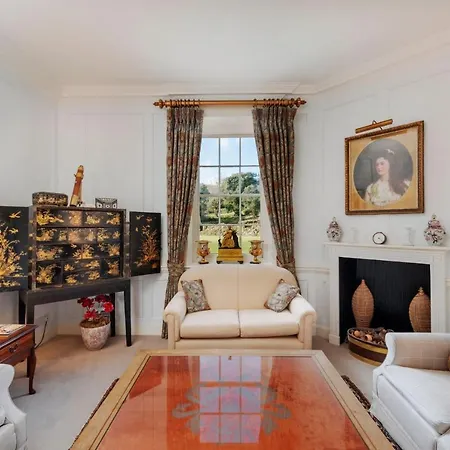 Holiday home Cornish Castle *