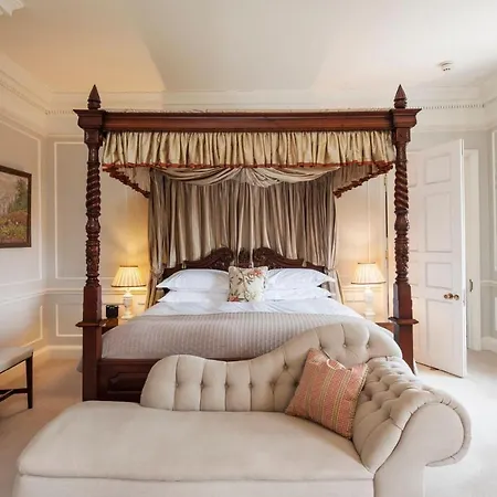 Cornish Castle Holiday home *